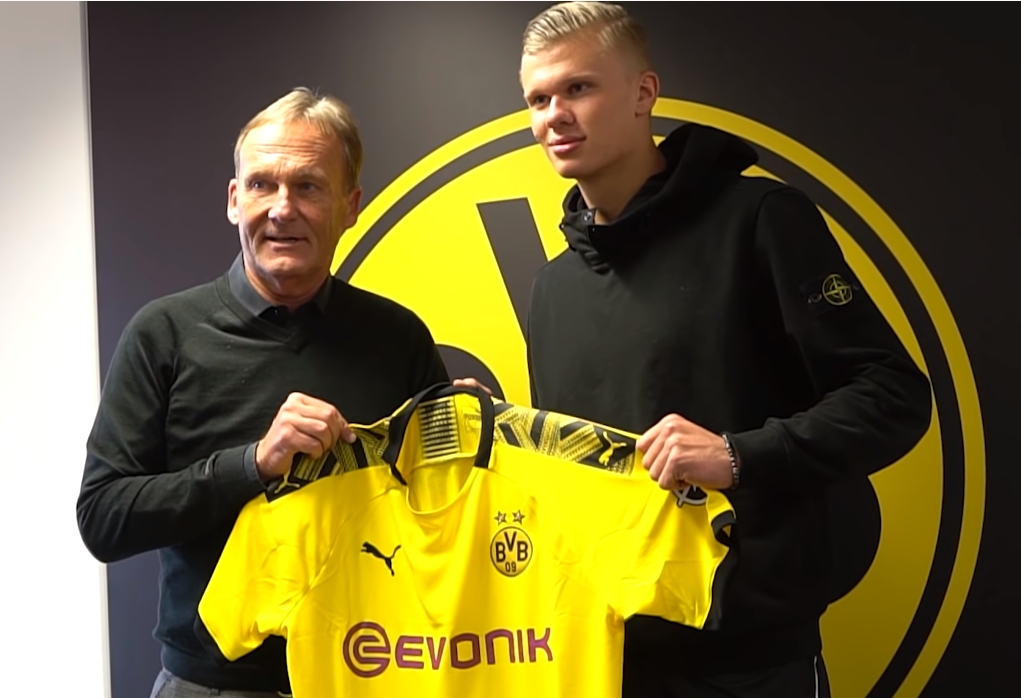 足球意甲争四形势混乱，7队争3名额