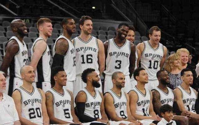 又一纪录！詹姆斯成为NBA首位41岁后砍30+得分球员