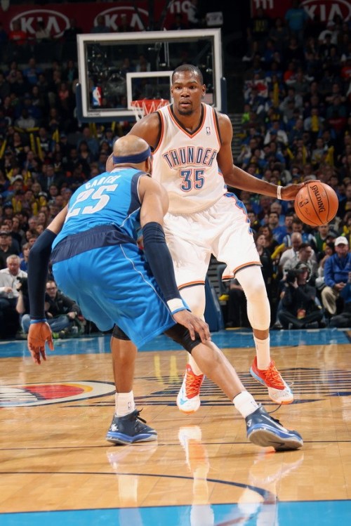 太阳报：皇马愿给红军500万欧提前引进阿诺德，让他打世俱杯