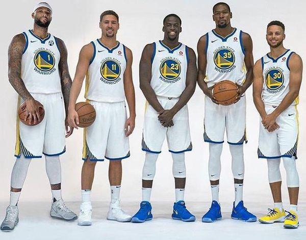 很抢手！每日邮报：冬窗有12家俱乐部希望签下梅努