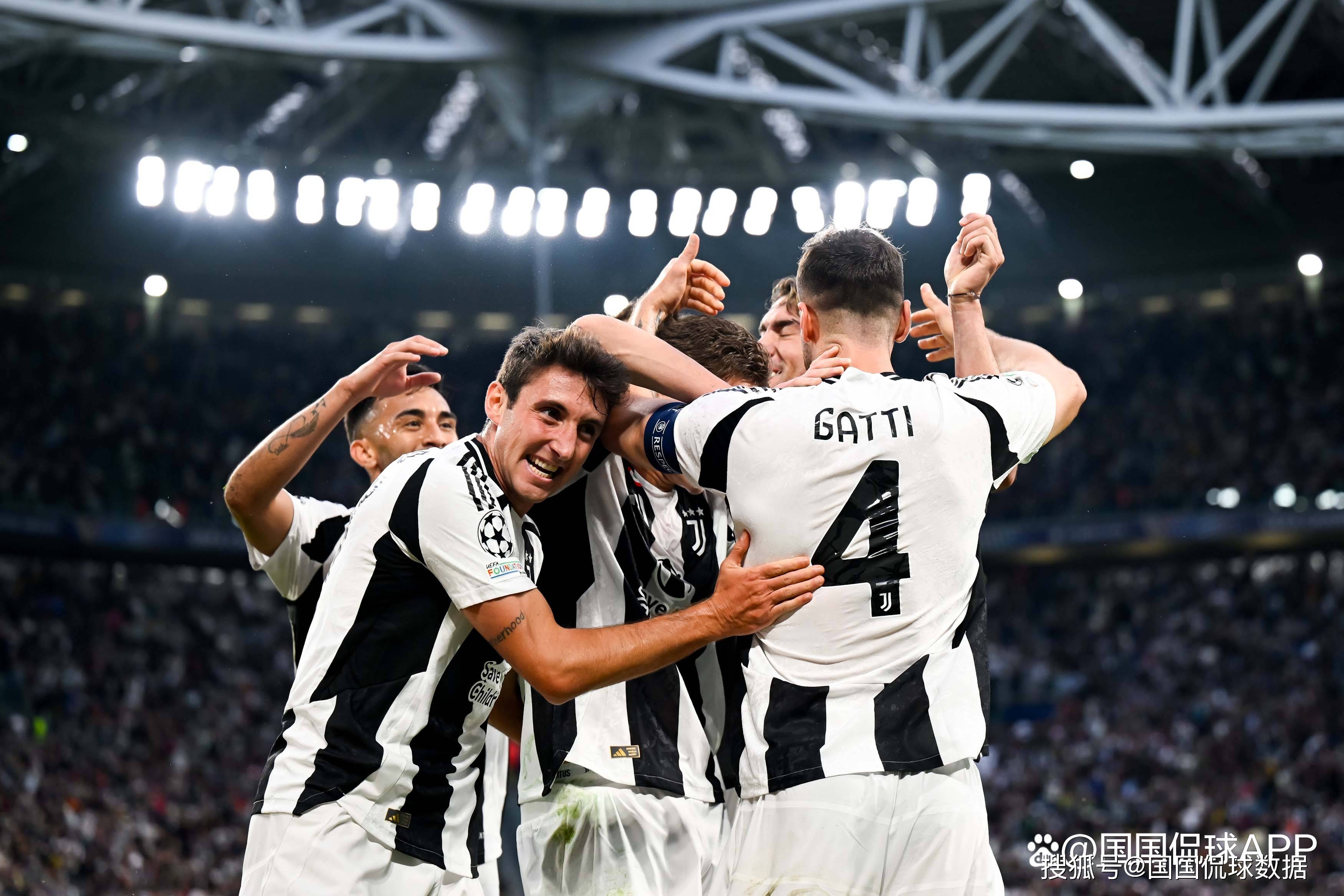 率队夺冠后，梅西蝉联美职联年度MVP