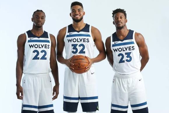 抗战FPS新作《烽火十四》开通官方微博 steam同步上线